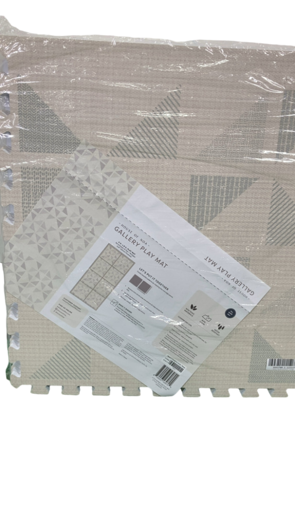House Of Noa Little Nomad Play Mat, Terrazzo, 4x6 , Gallery For Sale - Image 3